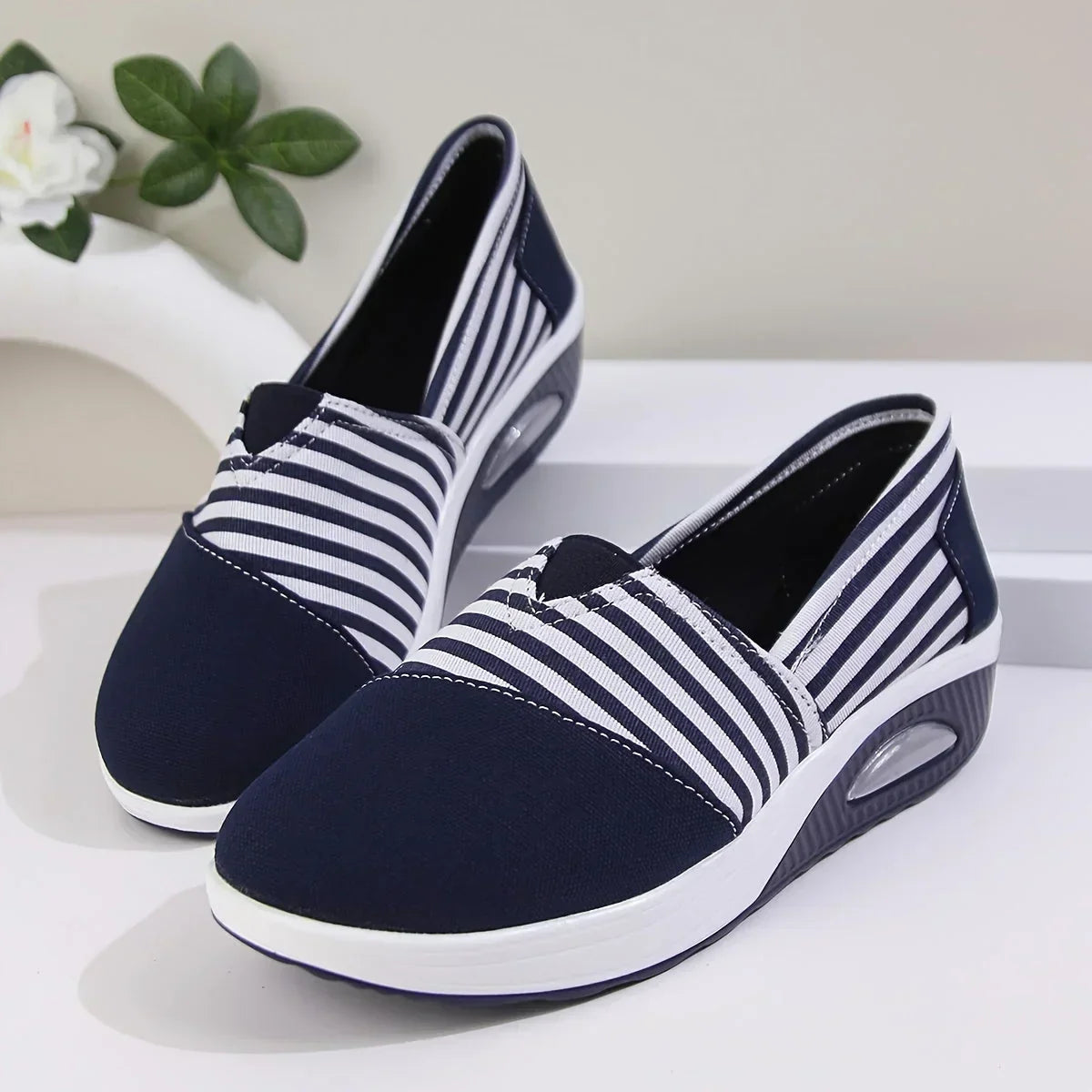 Luminar - Buty Ortopedyczne z Paskami